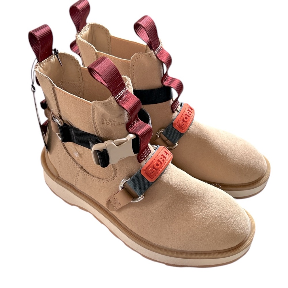 Sorel Hi-line EQ Chelsea Boot - Picture 6 of 10